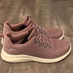 Skechers sneakers Size 7
